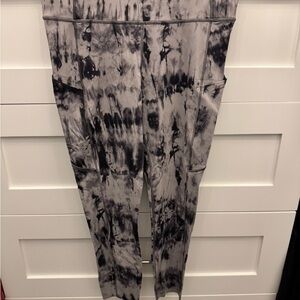 Lululemon fast and free Tight ll 25” Game Day size 10